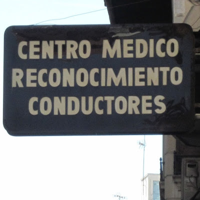 Logotip de Centro Médico Dr. Caro