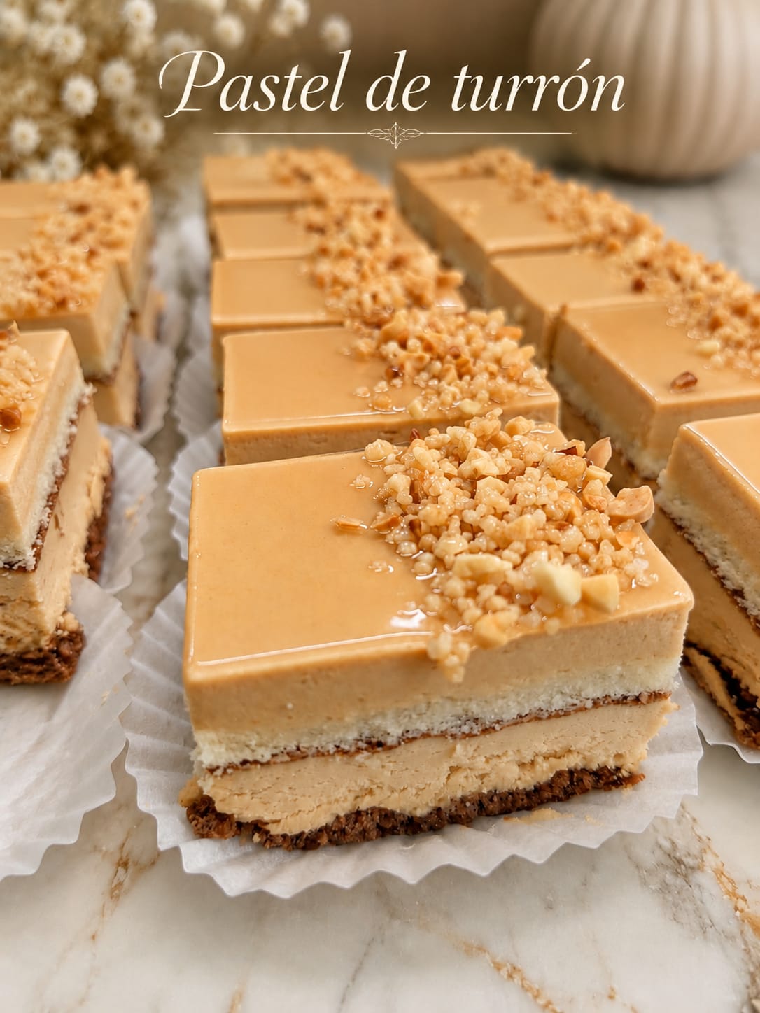Pastel individual de turrón de Pasteleria Fernando en Novelda