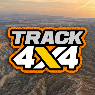 Logotipo de TRACK 4x4 || taller OFF ROAD.