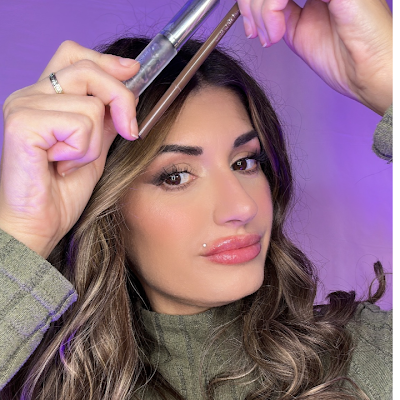 Logotip de Escuela Makeup by Bea Huertas