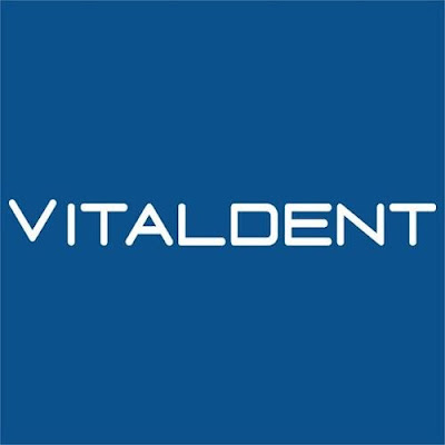 Logotip de Clínica Dental Vitaldent