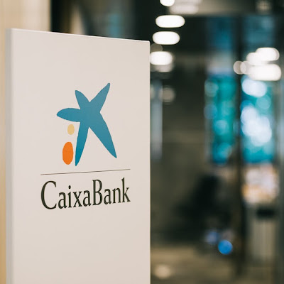 Logotipo de CaixaBank Store - Elx Casa Falcó